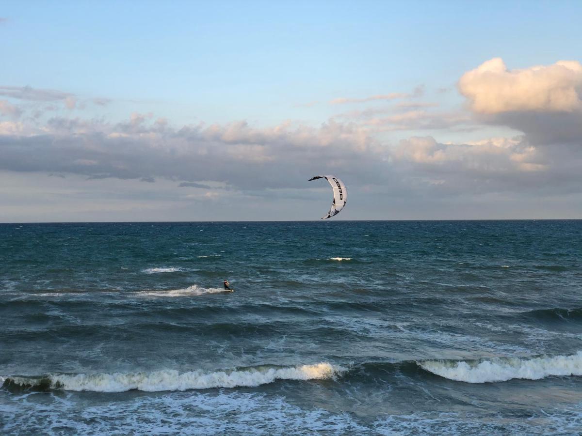 Paradiso Fronte Mare Villa Agnone Bagni Eksteriør bilde