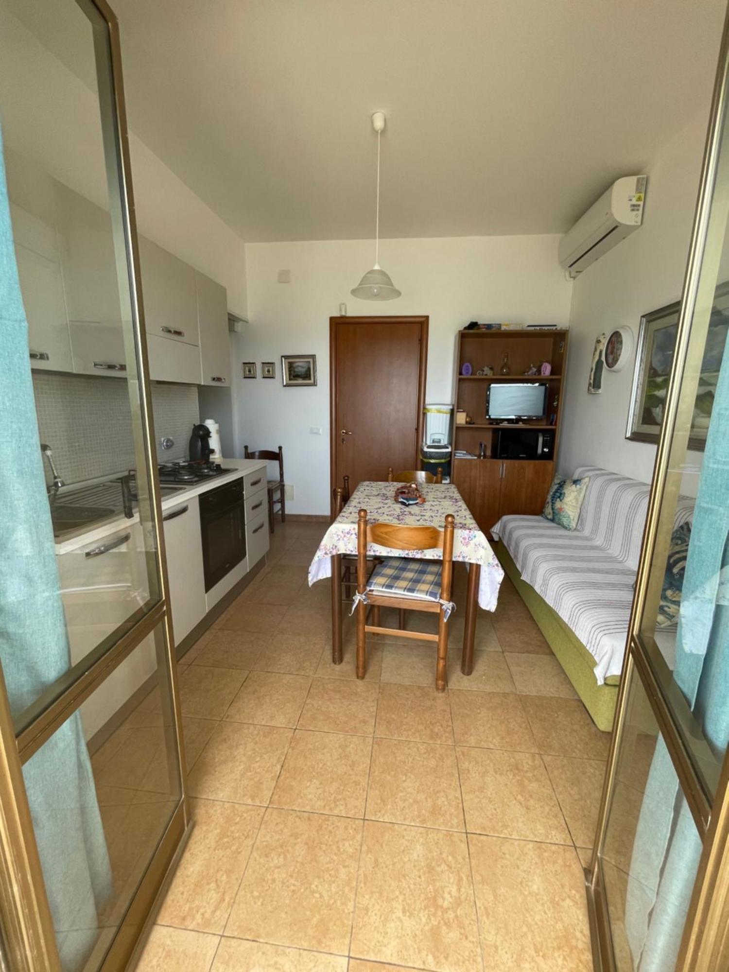 Paradiso Fronte Mare Villa Agnone Bagni Eksteriør bilde