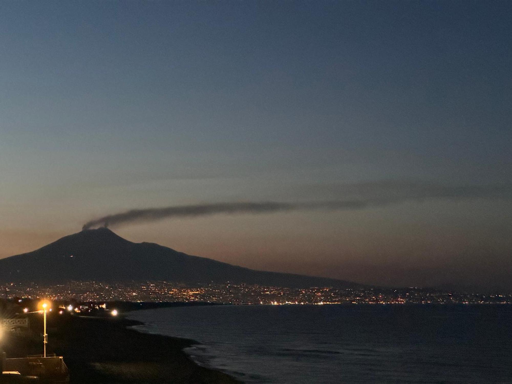 Paradiso Fronte Mare Villa Agnone Bagni Eksteriør bilde