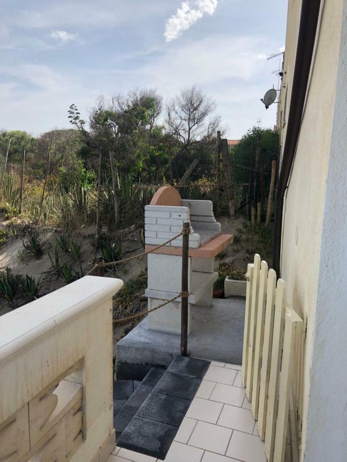 Paradiso Fronte Mare Villa Agnone Bagni Eksteriør bilde